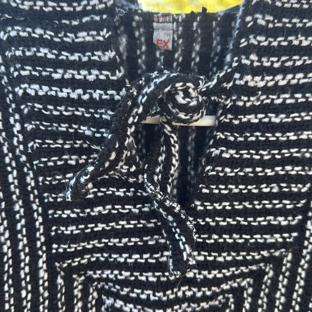 Mexican pullover - Picture 10 of 14
